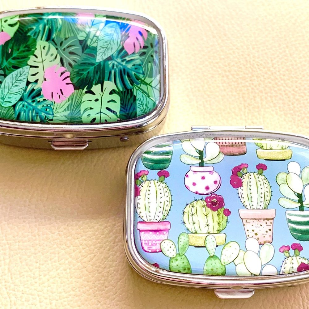 Cactus Tropical Leaves Rectangular 2 Compartment Purse Travel Vitamin Pill Box